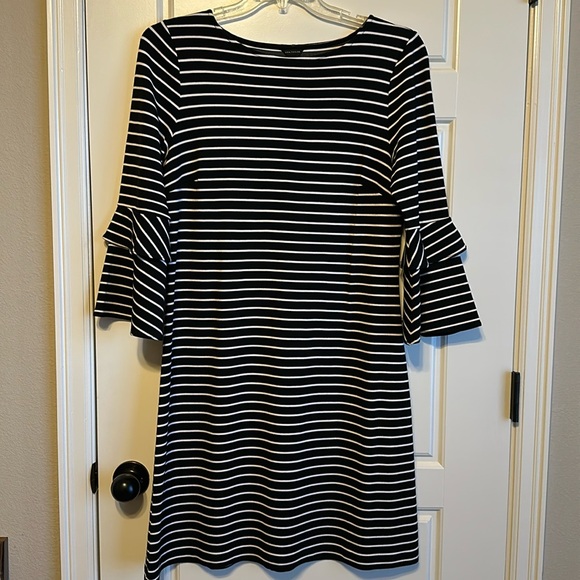 Ann Taylor Dress - Picture 1 of 2